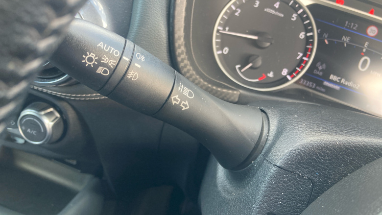 Nissan Juke 1.0 DiG-T N-Connecta 5dr Petrol Hatchback